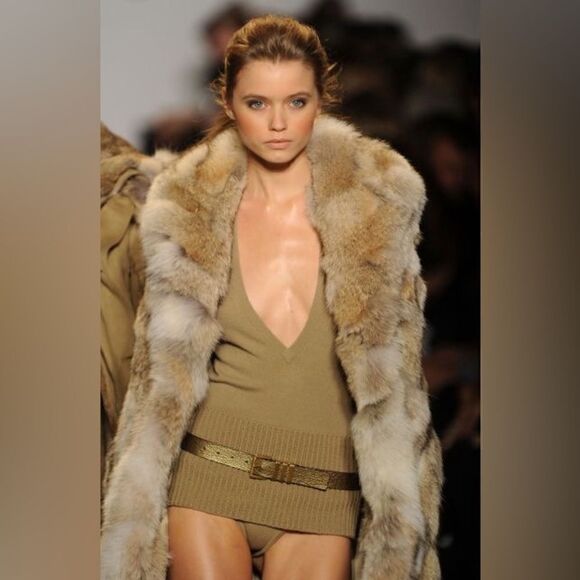 Michael Kors Runway Collection Fall 2010 Coyote Fur Patchwork Gilet - Picture 1 of 16